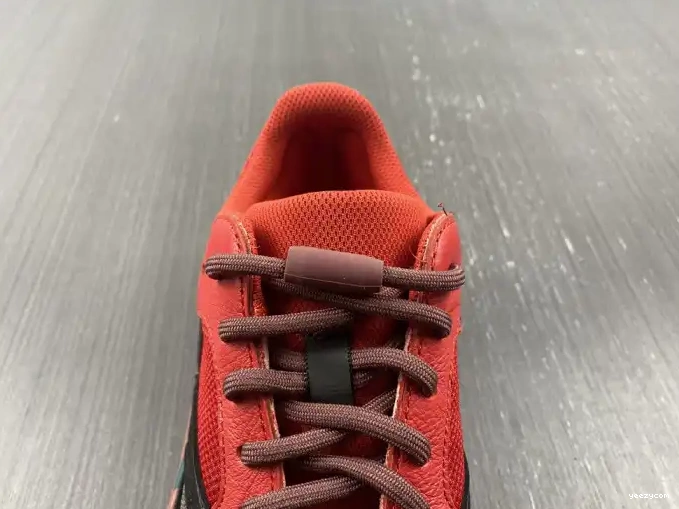 700 Hi-Res Boost Adidas HQ6979 Yeezy Red 0503